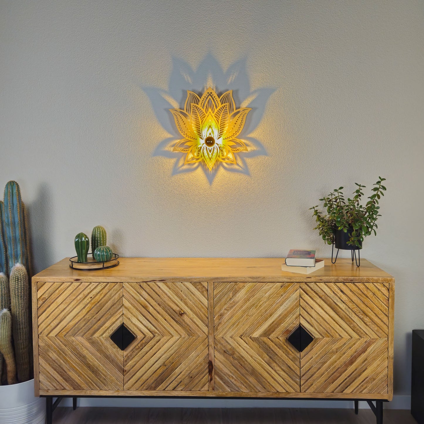 Wandlampe LOTUS