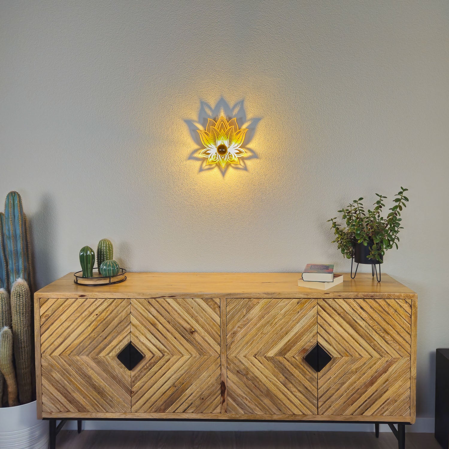 Wandlampe LOTUS